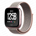 Fitbit Versa 3 Versa 4 Sense 2 vaaleanpunainen kangasranneke