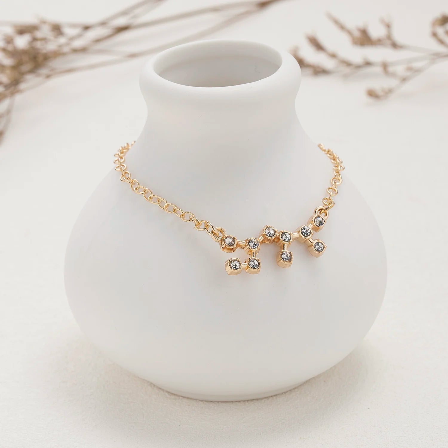 Rannekoru naisille horoskooppimerkki 12 tähdistöä