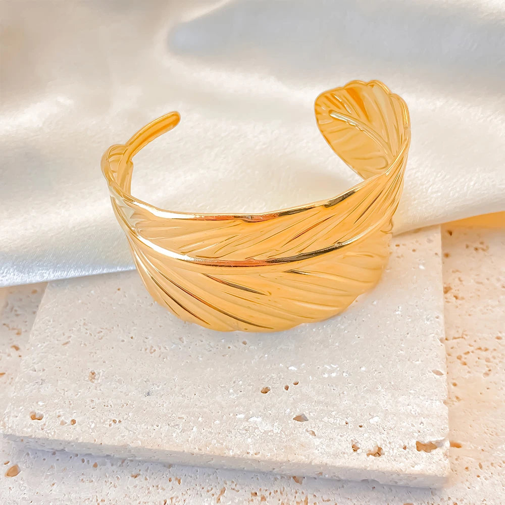 Syksyinen laakerinlehtirannekoru