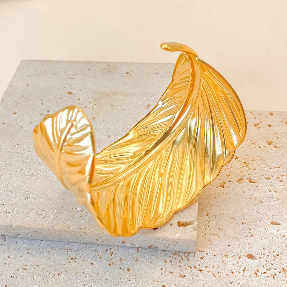 Syksyinen laakerinlehtirannekoru