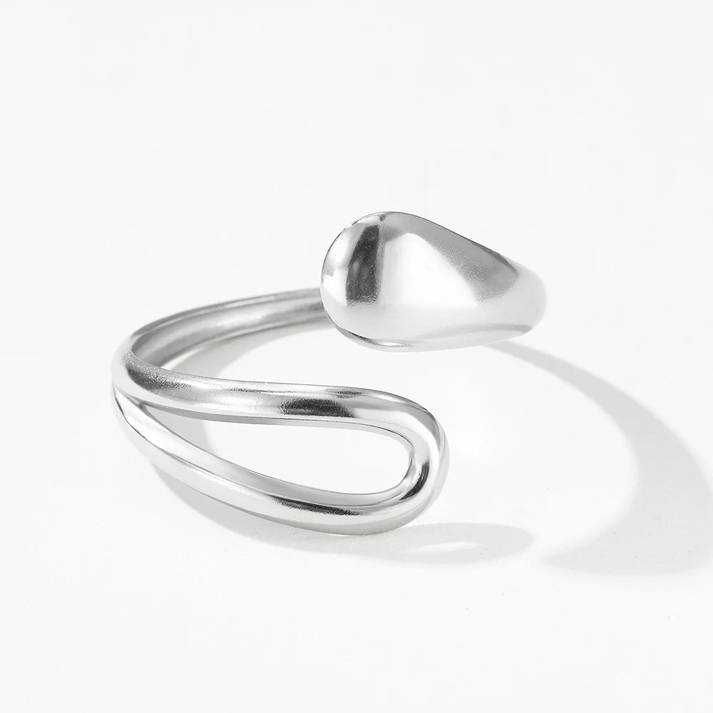 Elegantti Gourmet-rannekoru vesipisaran kanssa hopea