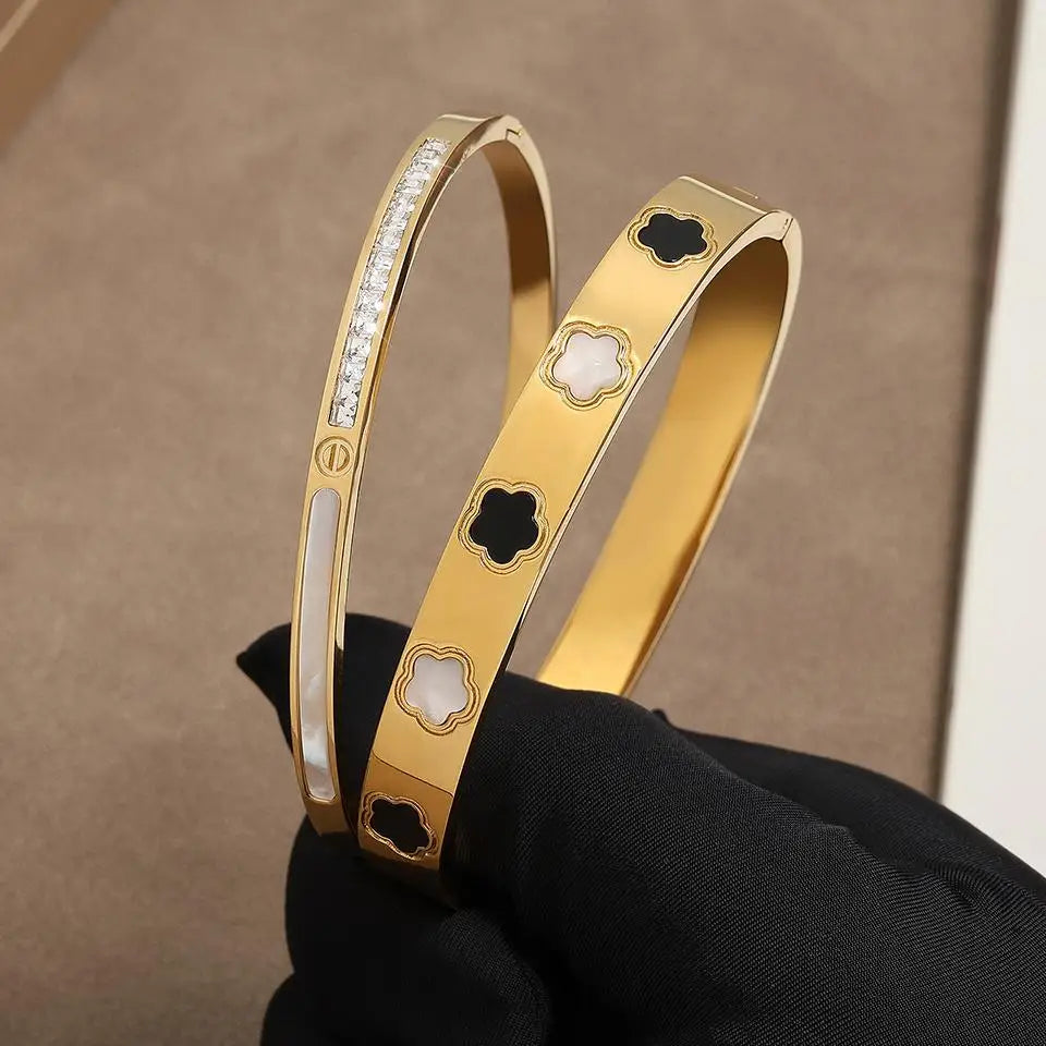 Rannekoru Hienot Kukat 5 terälehdellä b