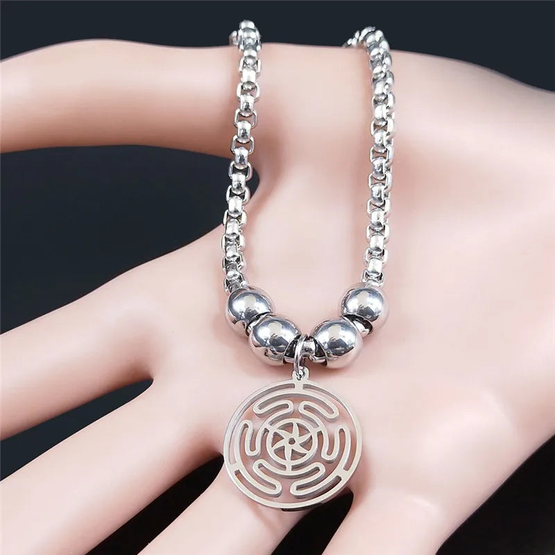 Hekate Strophalos -riipus Wiccan noituus