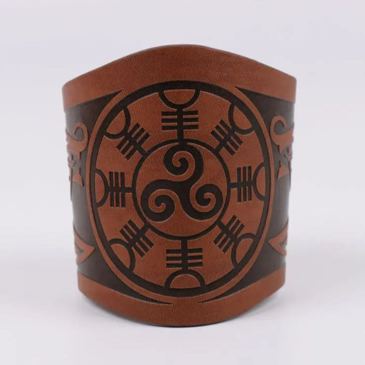 Viikinkirannekoru Triskel