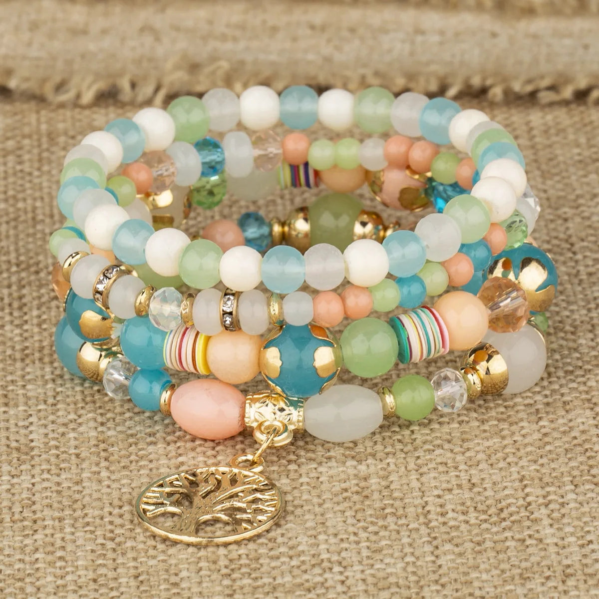 Rannekorut monivärisellä Elämän puulla