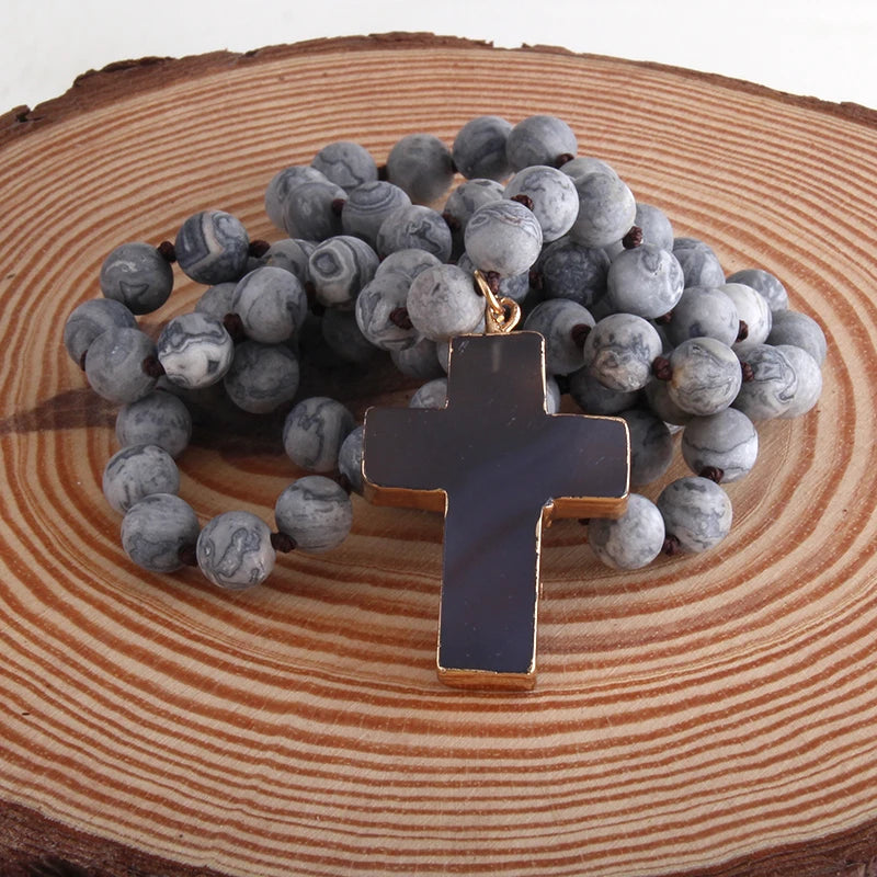 Ruusuhelminauha Risti Kaulakoru Riipus luonnonkivistä harmaa