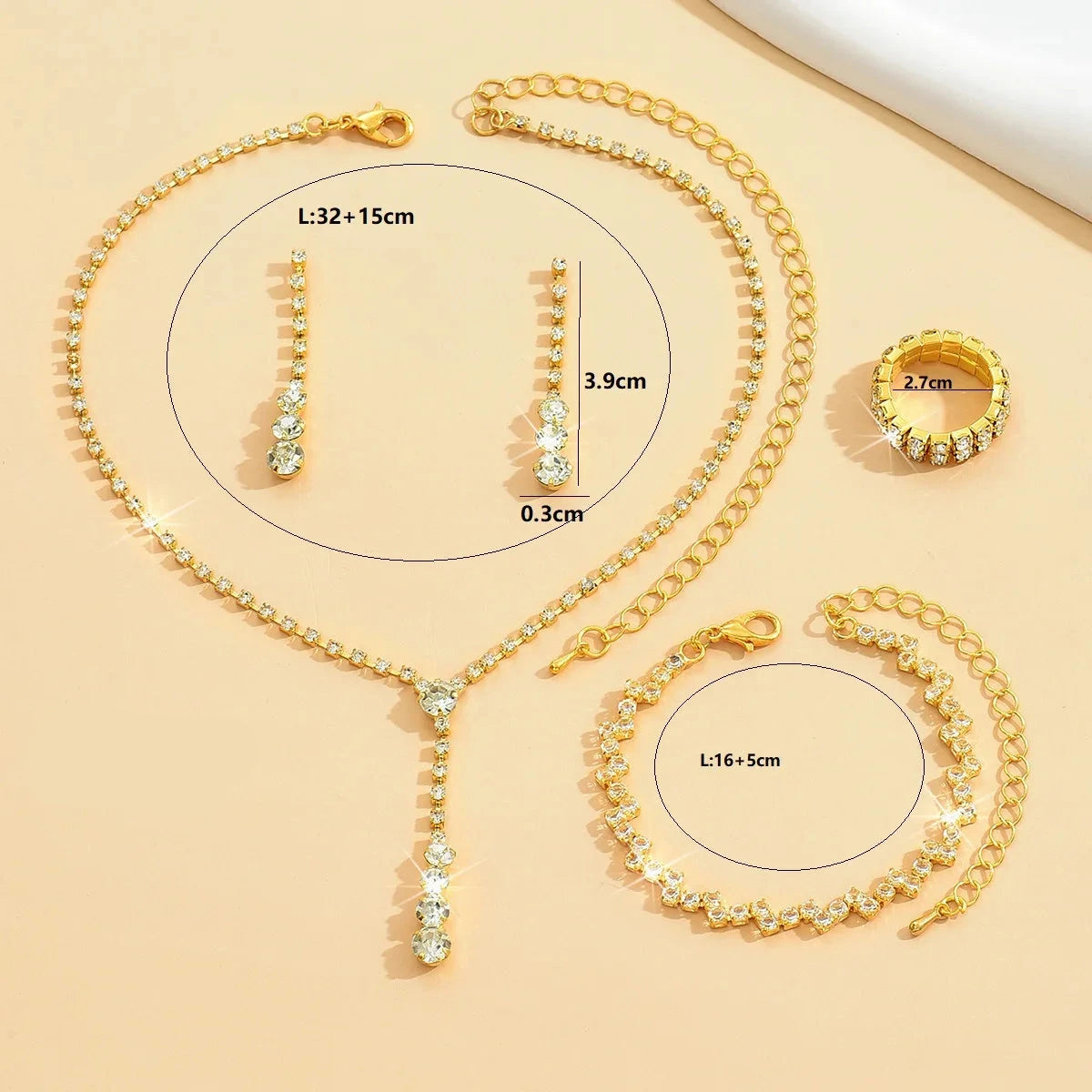 Korurasia, jossa 4 strassikorua 