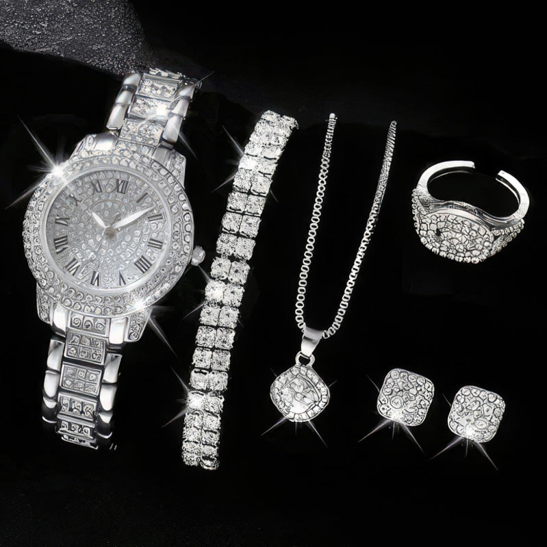 Korurasia, jossa 5 strassikoruja 