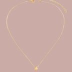 Kaulakoru ohuella vesipisaran riipuksella kulta