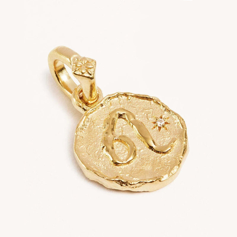 Kaulakoru astrologisella riipuksella, horoskooppimerkki