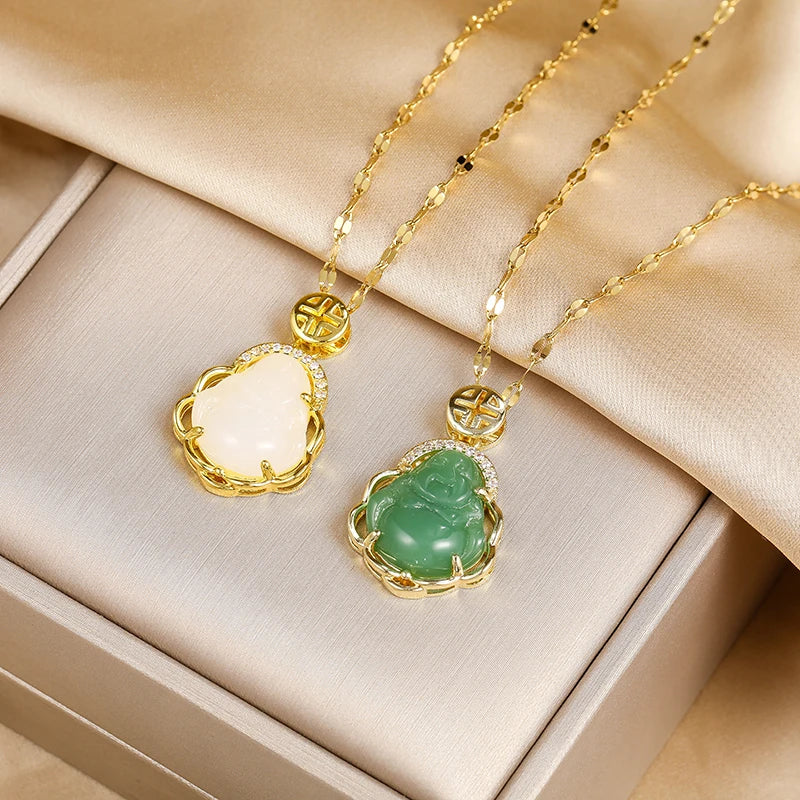 Kaulakoru vihreällä Buddhan riipuksella