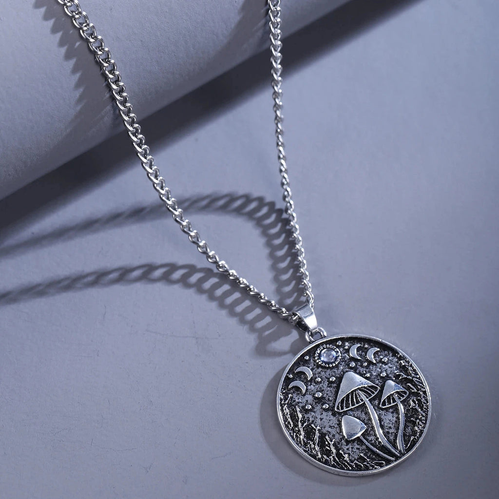 Kaulakoru sieniriipuksella