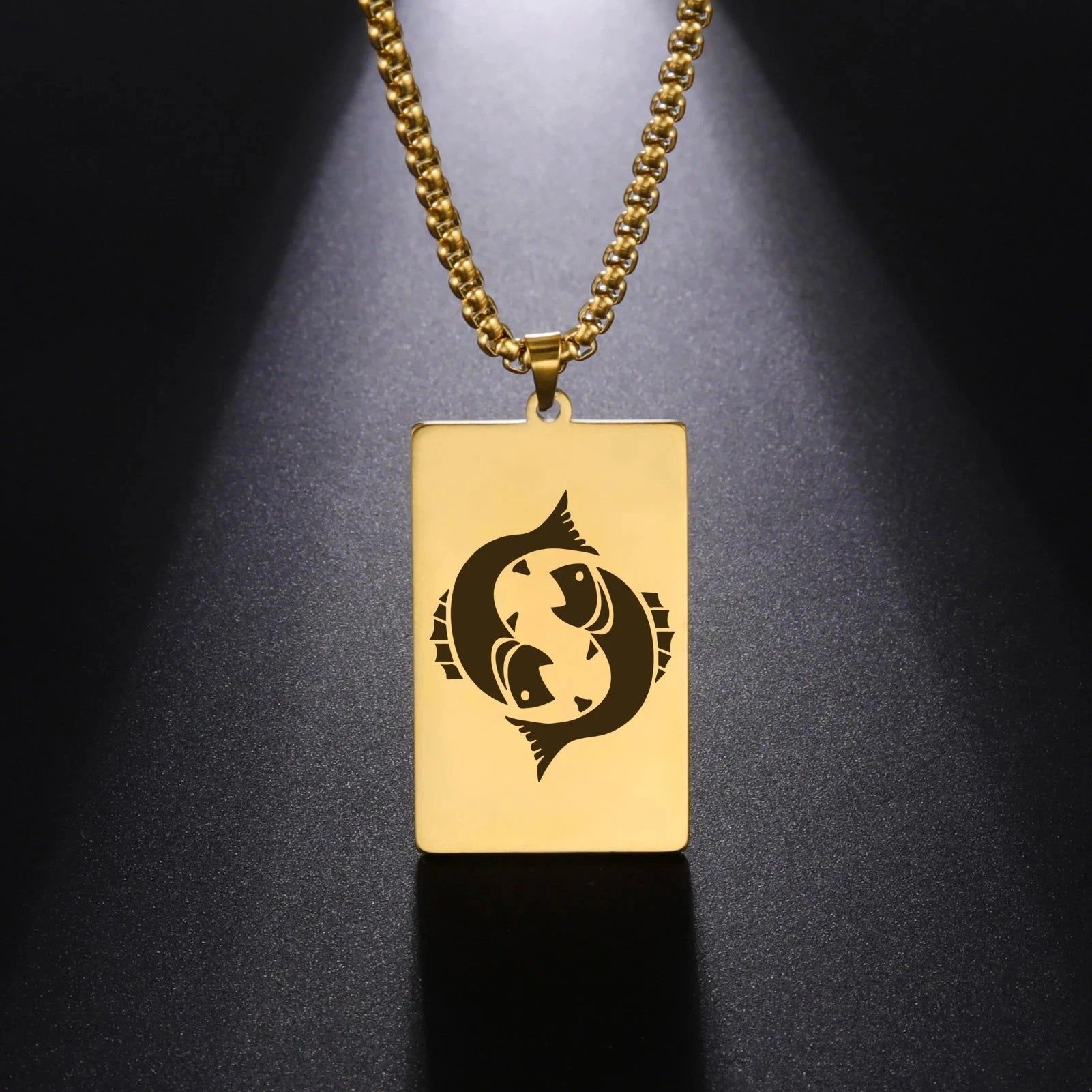 Kaulakoru tyylikkäällä astrologisen horoskoopin riipuksella