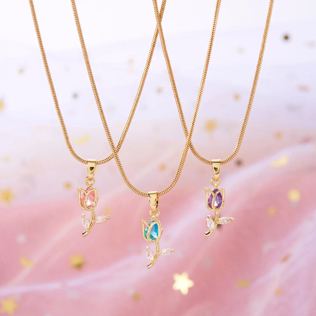 Kaulakoru vihreää zirkonia tulppaanikukkariipuksella