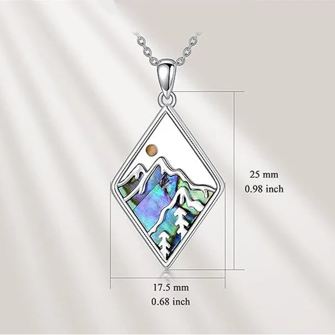 Kaulakoru geometrisellä vuoristoriipuksella