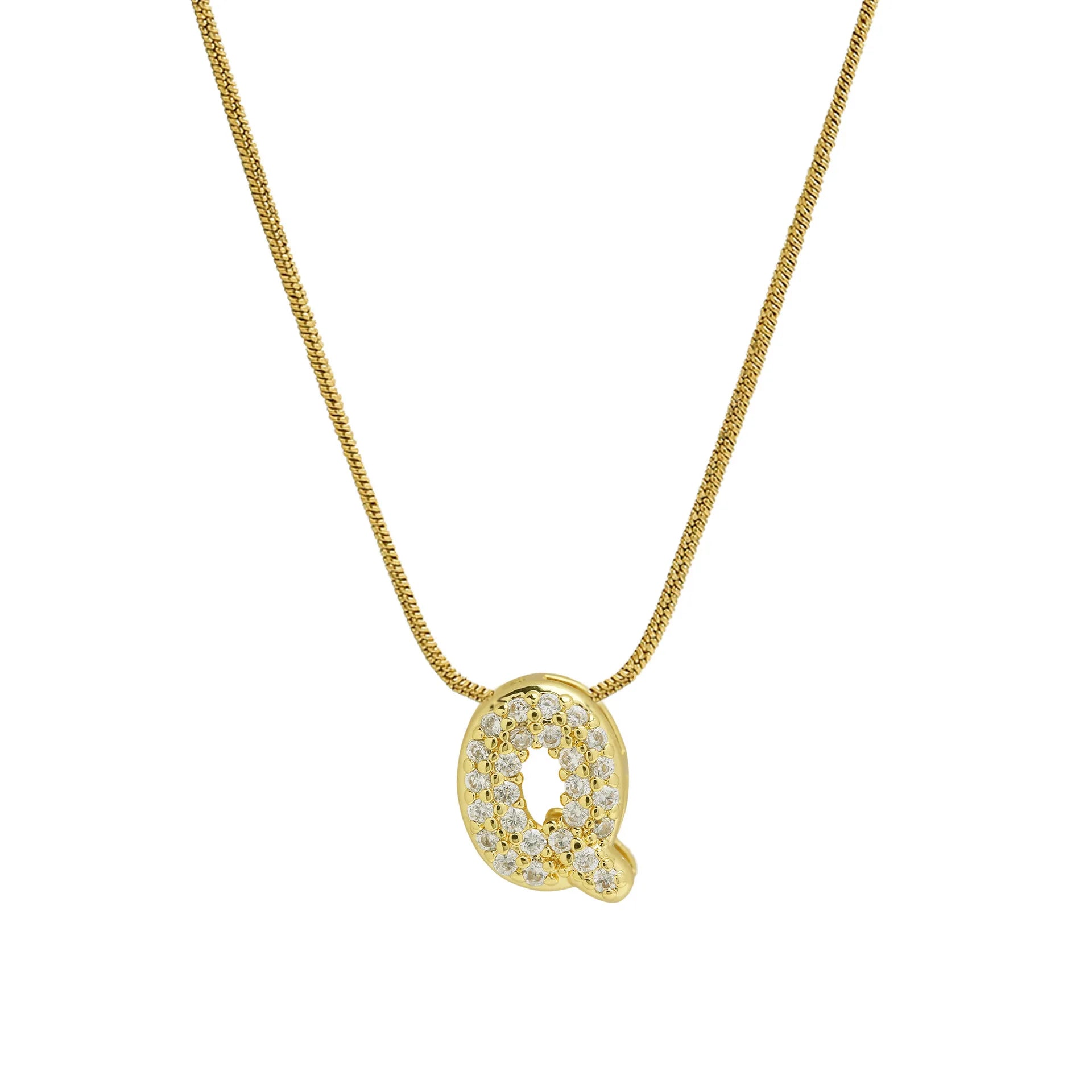 Kaulakoru strassikirjaimella q