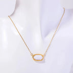 Kaulakoru värillisellä kristalliriipuksella, horoskoopin merkki