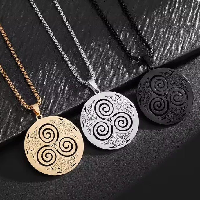Kelttiläinen kaulakoru riipus Triskel Viking Man Woman Nordic