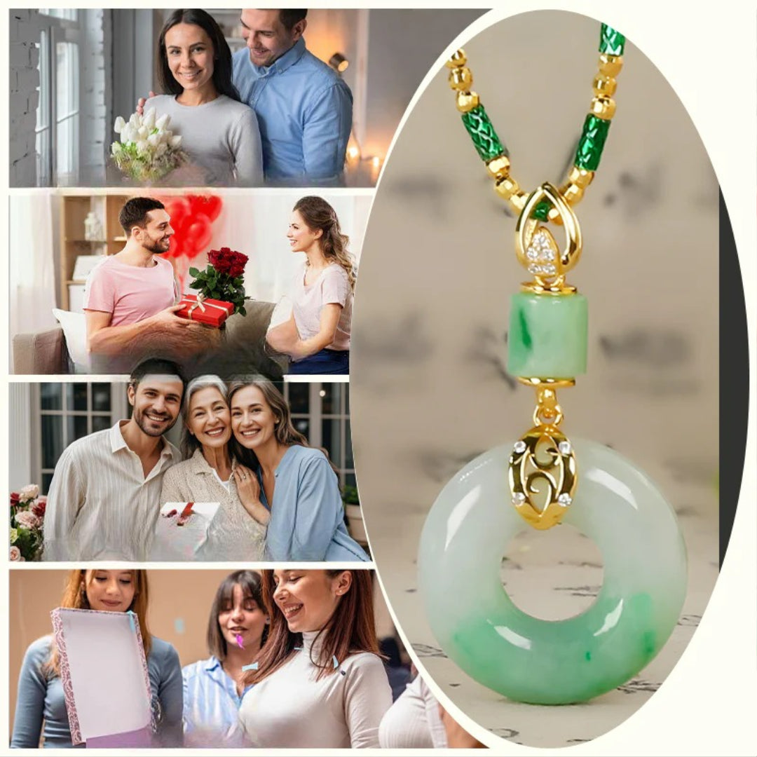 Rauhan ja siunauksen kaulakoru Hetian-jadeista 