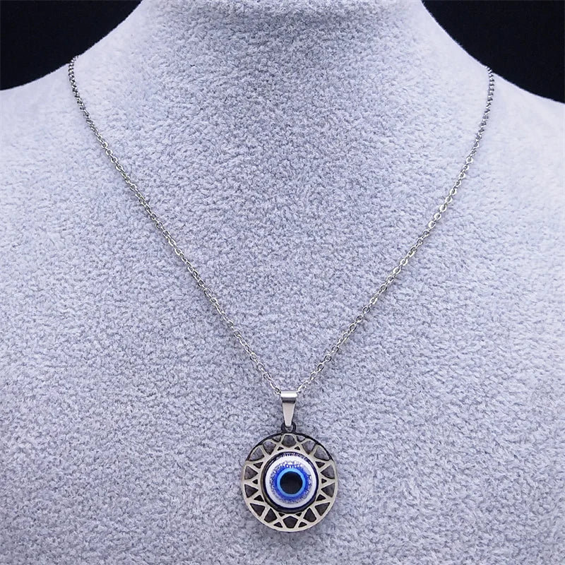 Kaulakoru ja korvakorut sinisellä turkkilaisella paha silmä -riipuksella