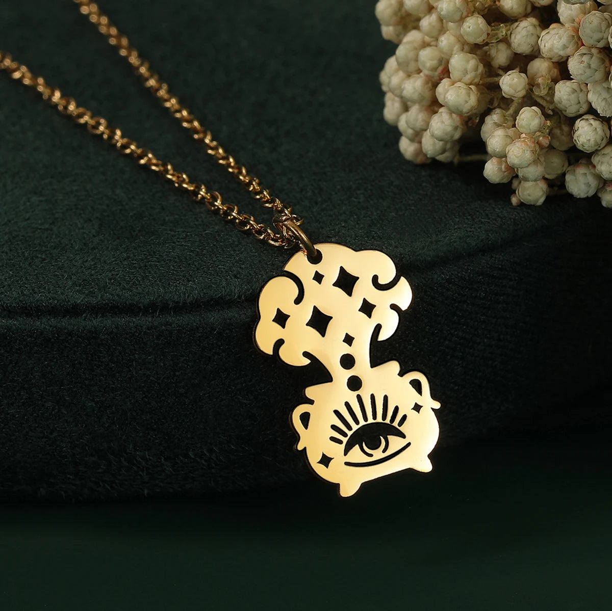 Kaulakoru Wiccan noituuskattila kullattu