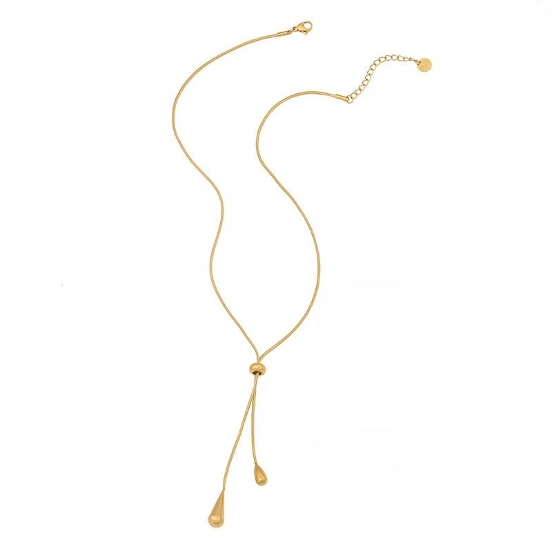 Hieno vesipisara-riipus kaulakoru