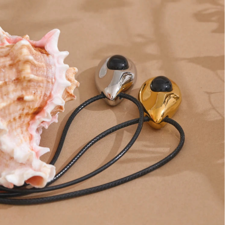 Vesipisaran riipuskaulakoru boheemi tyyli hopea