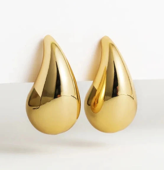 Kaulakoru iso vesipisaran riipus kulta