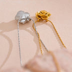 Kaulakoru iso hopeinen ruusukukka