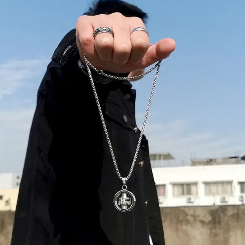 Miesten kääntyvä stressiä lievittävä riipuskaulakoru