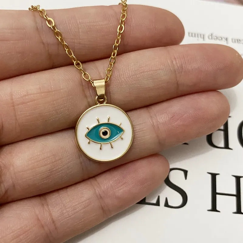 Valkoinen Nazar Boncuk -riipuskaulakoru