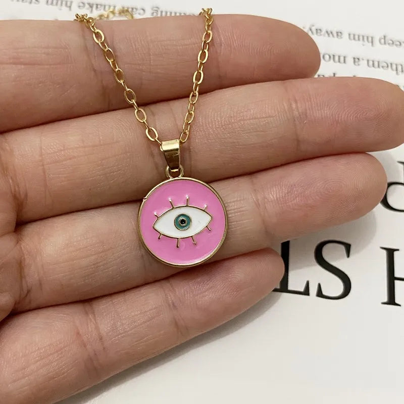 Vaaleanpunainen Nazar Boncuk -riipuskaulakoru