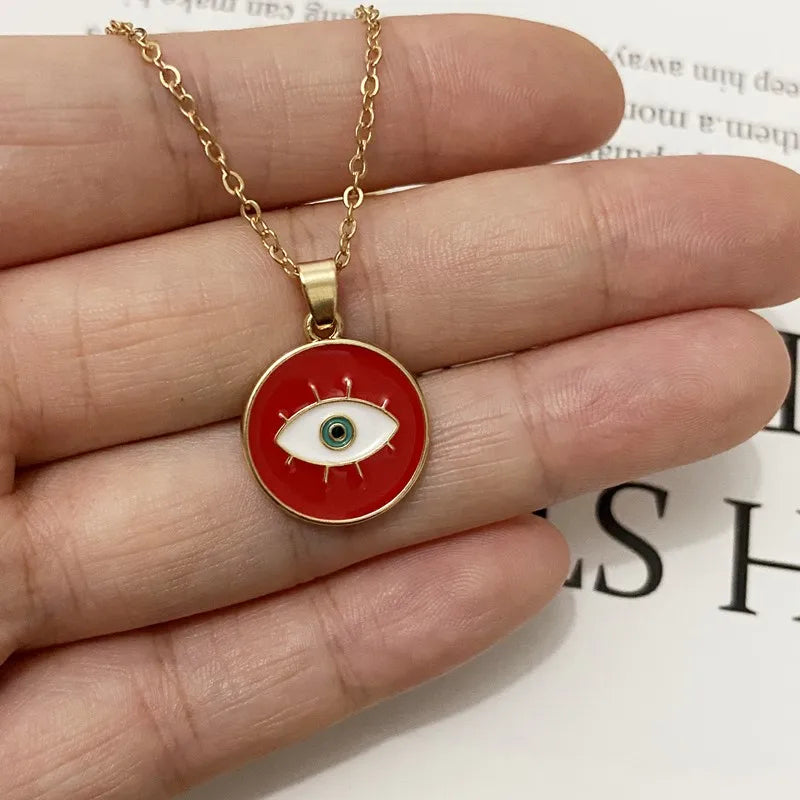 Punainen Nazar Boncuk -riipuskaulakoru