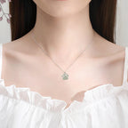 Kaulakoru koiran tassu -riipuksella 