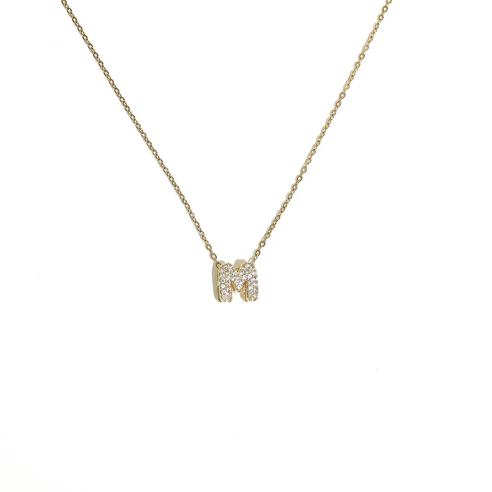 Naisen choker-kaulakoru minimalistisella m-kirjaimen riipuksella