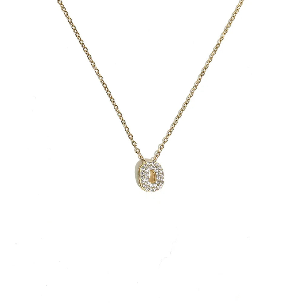 Naisen choker-kaulakoru minimalistisella o-kirjaimen riipuksella