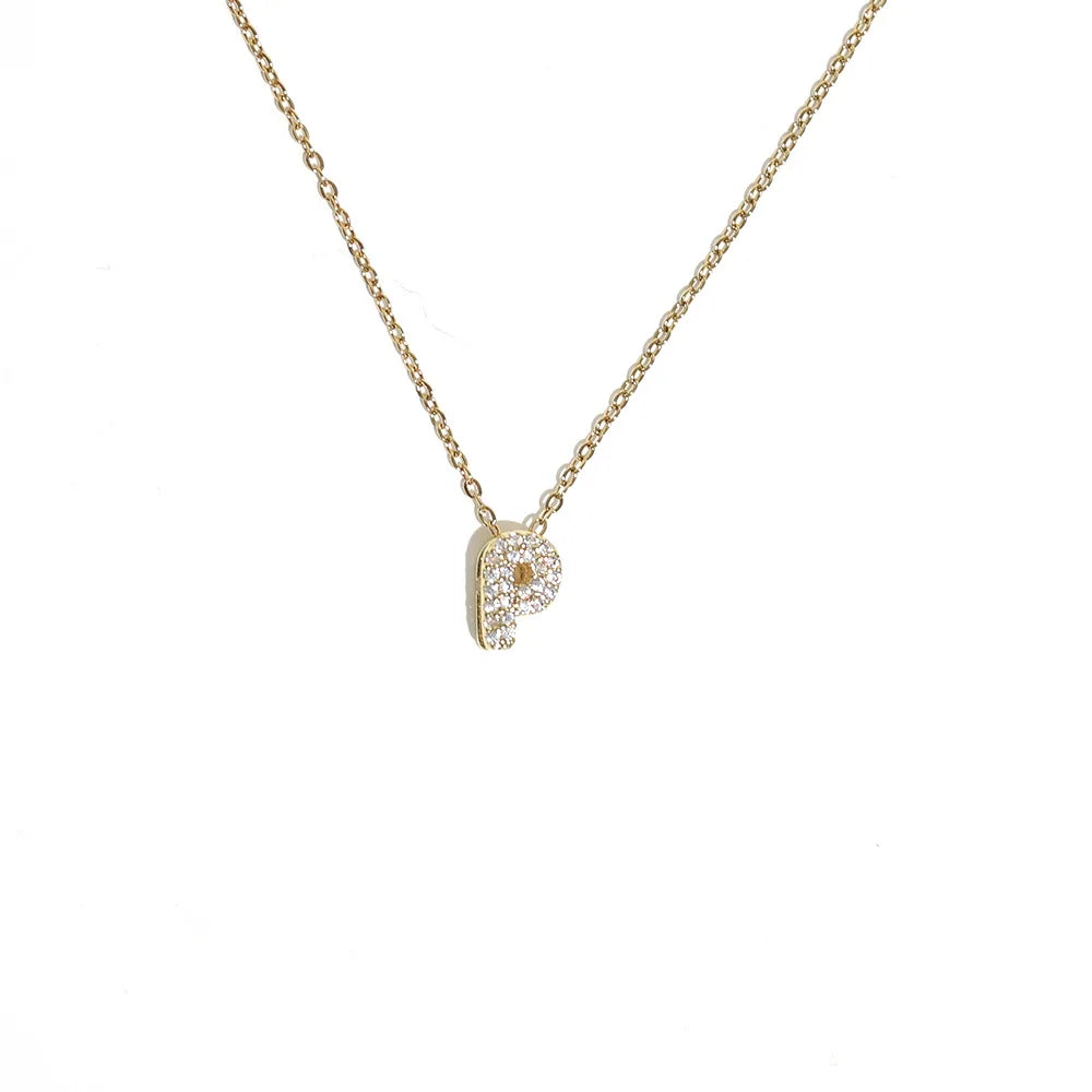 Naisen choker-kaulakoru minimalistisella p-kirjaimen riipuksella