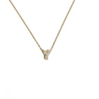 Naisen choker-kaulakoru minimalistisella y-kirjaimen riipuksella