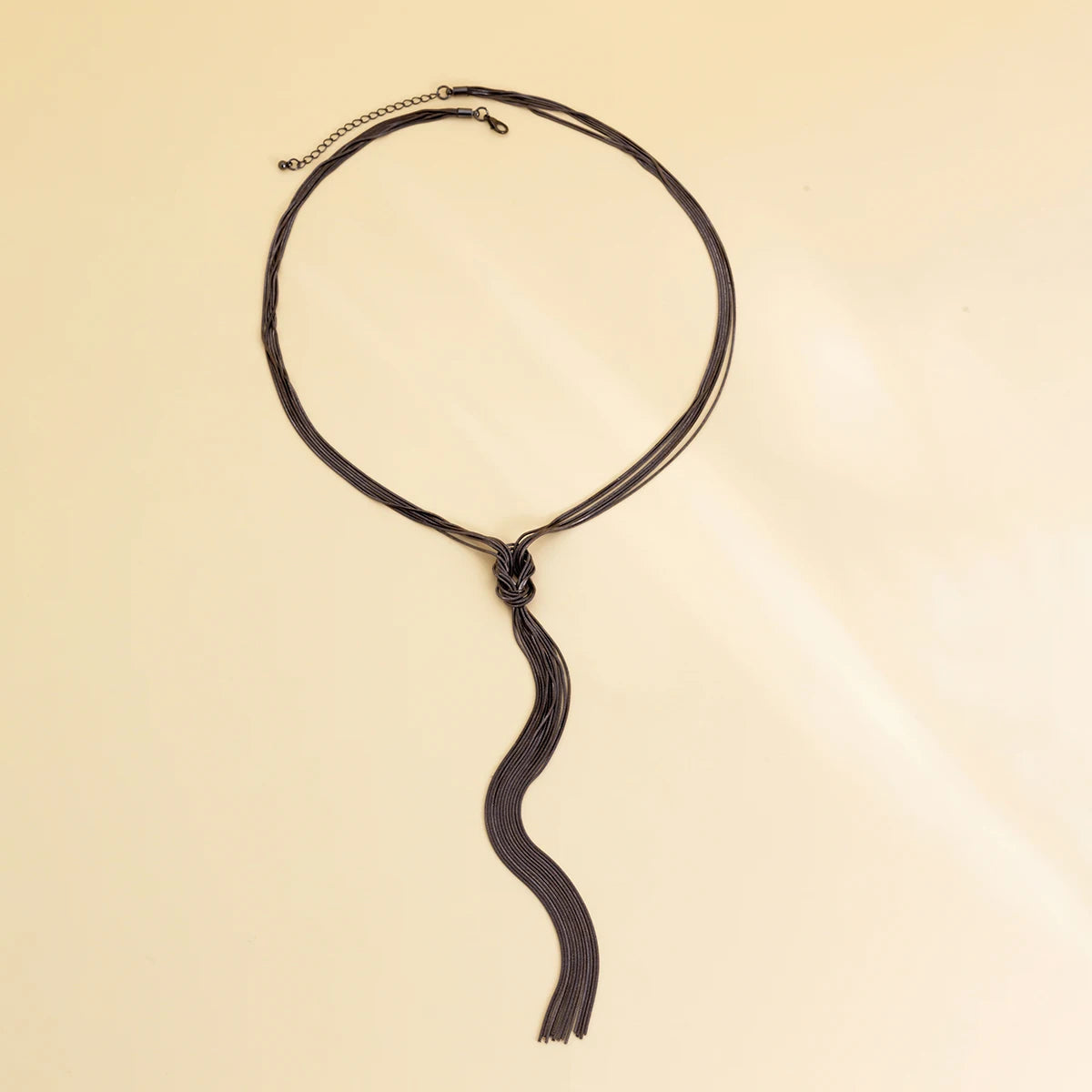 Pitkä kaula-aukon ketju 