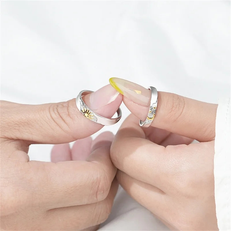 2 kappaleen sormussetti pareille, kuu- ja aurinkosormus zirkonilla