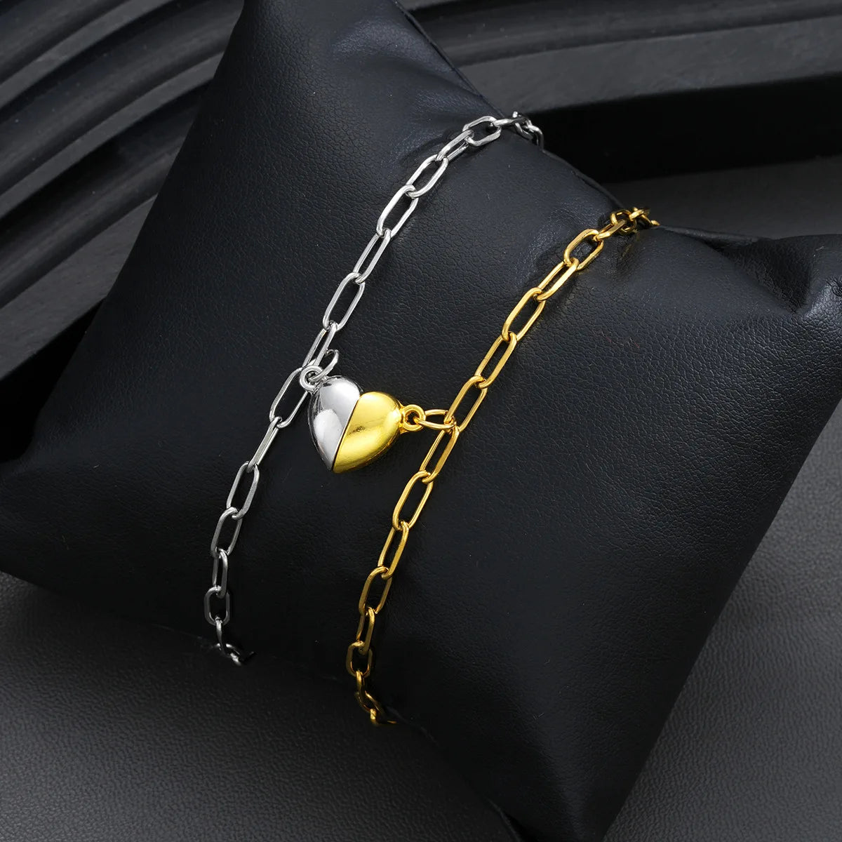 Pari 2 Puolisisarusranneketta pariskunnille