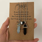 2 kpl kaulakoruja kiviriipuksella pariskunnille valkoinen ja musta 1