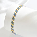 3 ohutta perinteisesti punottua brasilialaista rannekorua