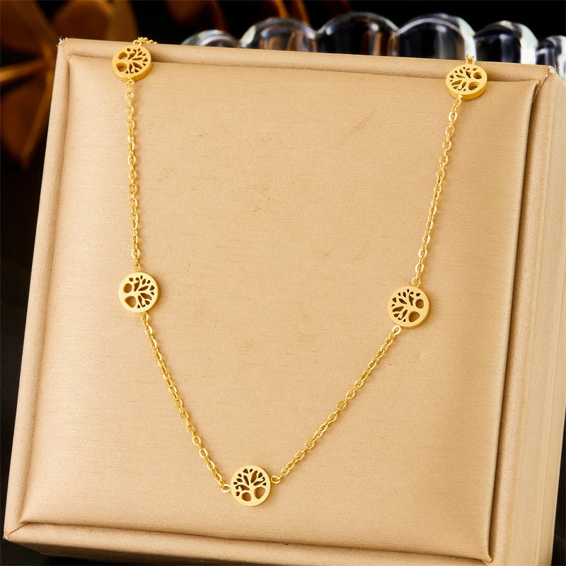 Elämänpuu-korusetti, kaulakoru, rannekoru ja korvakorut