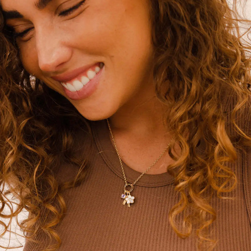 Värikäs horoskooppimerkki-riipus