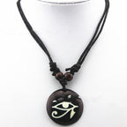 Egyptiläinen amuletti Oudjatin silmä