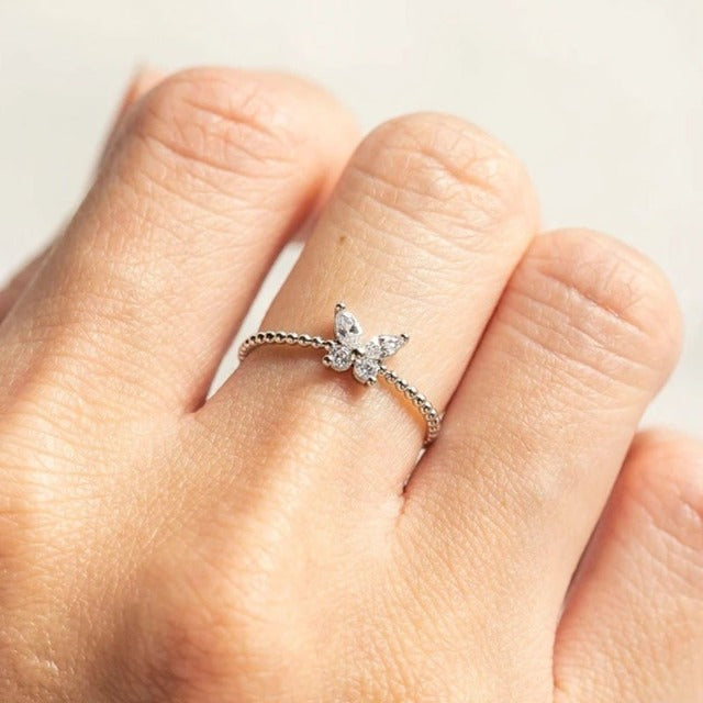 Hopeinen perhossormus