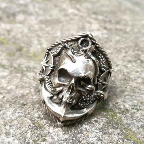 Hopeinen merirosvorengas