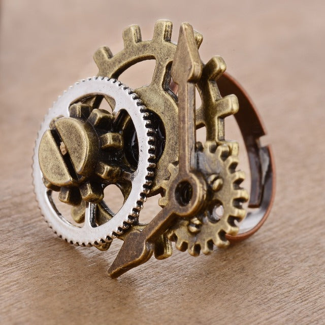 Steampunk-sormus