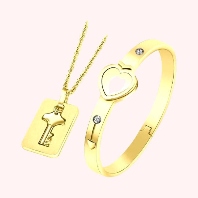 Kaksiosaiset korut pariskunnille kultaa